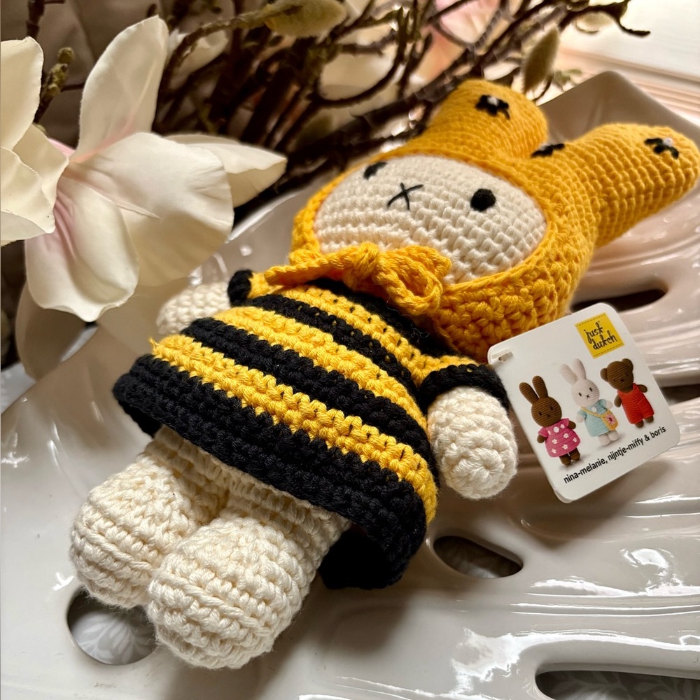 Miffy Just Dutch Crochet Doll - Picture 5 of 5